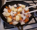 フライパンでつくる味のしみた肉じゃが作り方2写真
