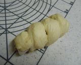 人気パン屋さんのちくわ納豆パン作り方4写真