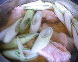 中華スープで☆高野豆腐と手羽元の煮物☆作り方2写真