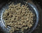 簡単♪シンプル味付けの甘辛肉そぼろ作り方2写真