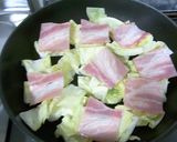 春キャベツとベーコンのフライパン蒸し作り方1写真