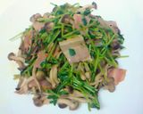 豆苗、ベーコン、しめじの炒め物作り方8写真