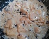 簡単夕飯主菜ワンパン鶏胸肉茸ほうれん草クリーム煮作り方7写真