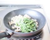 ご飯が進む【豚ばらニラ玉のオイスター炒め作り方5写真
