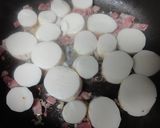 *山芋とベーコンのバター醤油炒め*作り方4写真