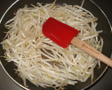 超簡単　もやし炒め作り方3写真