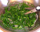 アメリカ　豆腐とニラのラー油炒め作り方1写真