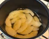 【簡単デザート】瑞々しい梨のレモンシロップ漬け作り方3写真