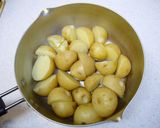 新じゃがの塩こんぶチーズ作り方1写真