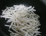 大根皮と塩辛の炒め物作り方2写真