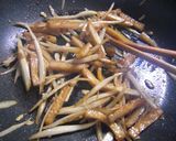 ツヤピリ☆食べるラー油でキンピラごぼう作り方2写真