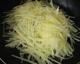 簡単♪鶏肉とじゃがいもの炒め物作り方6写真