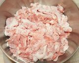 豚小間の甘辛煮作り方1写真