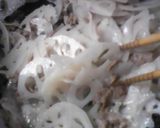 5分で作れる蓮根と牛肉の甘辛ｷﾝﾋﾟﾗ作り方4写真