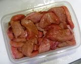 安うま！サメニラ（鮫のニラ炒め）作り方1写真