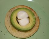 乗せて焼くだけ！モッツアボマフィン♪作り方4写真