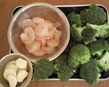 香港ママ直伝！エビとブロッコリーの炒め物作り方1写真