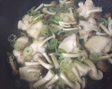まとめて作れる煮るﾀﾞｹ鶏だしうどん作り方2写真