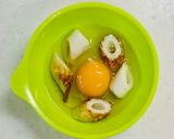 ワンボールレンジうどんの具、温玉竹輪作り方3写真
