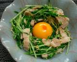 おつまみに＊水菜と豚バラのバター巣ごもり作り方3写真