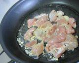 鶏肉とアスパラのオイスタークリーム炒め作り方4写真