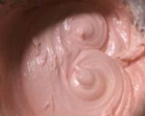 ふわふわ！ピンクベルベットカップケーキ作り方4写真