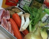 ゴロゴロ野菜と骨付き鶏肉のミルクシチュ-作り方1写真