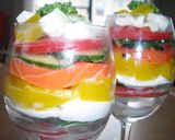チーズと野菜をグラスでおしゃれに♪作り方4写真