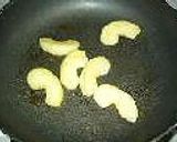 チーズものせて♪豚のリンゴのせ焼き作り方2写真