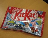 かつやさんえみなさんお祝い100人ケーキ作り方33写真