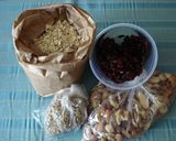 朝食にぴったり！甘さ控えめグラノラ作り方1写真