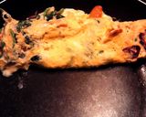 ベーコンとほうれん草のチーズオムレツ。作り方7写真