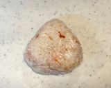 簡単時短☆朝食昼食弁当に♪大葉と梅干しのおにぎり作り方4写真