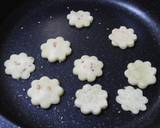 離乳食　手づかみ食べ　お芋のお焼き作り方6写真