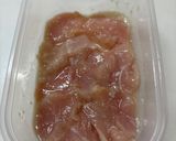【簡単夕食】柔らか鶏胸肉と茄子のさっぱり煮作り方1写真