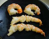 海老とオクラとカマンベールチーズの春巻き作り方4写真
