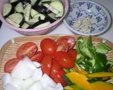 夏野菜の炒め物。作り方1写真