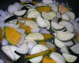 夏野菜の炒め物。作り方3写真