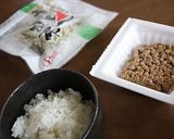 ◆美味しい！◆おぼろ昆布のせキムチ納豆作り方1写真