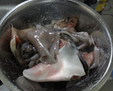 圧力鍋で作るぶりのあらとイカの煮物作り方2写真