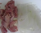 フライパンで簡単！めんつゆで親子丼！作り方1写真