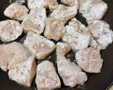 鶏胸肉とピーマン青梗菜の梅和風炒め作り方3写真
