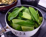 簡単　鶏と小松菜のコンソメ煮作り方4写真