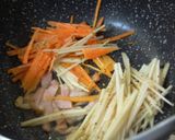 ☆野菜ジュースde真っ赤なフォー♬♫作り方3写真