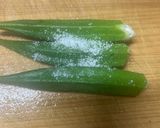 タコとオクラのサッパリ梅和え！作り方3写真