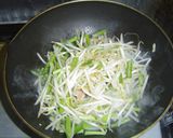 もやしとニラの中華焼きそば作り方3写真