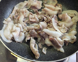 とっても簡単★豚こま肉のカレーマヨ炒め作り方1写真