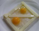 うずらで目玉焼きトースト作り方1写真