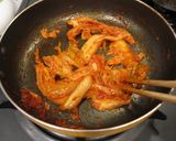 韓国の故郷の味~キムチ炒めとおこげ煮作り方3写真