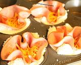 卵とろとろ♪ハムエッグの食パンカップ作り方2写真